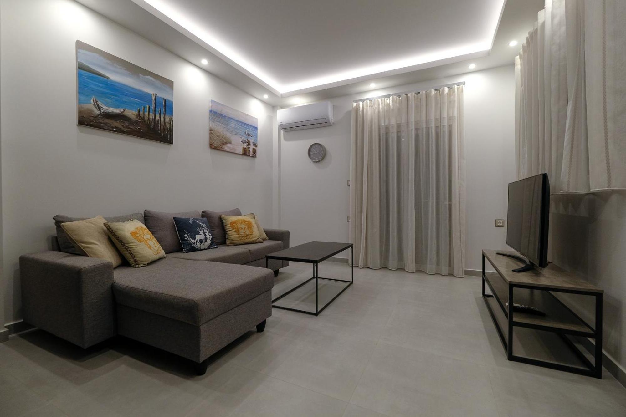 Rhodes Retreat: Modern Comfort In Serene Luxury Rhodes City Exterior foto
