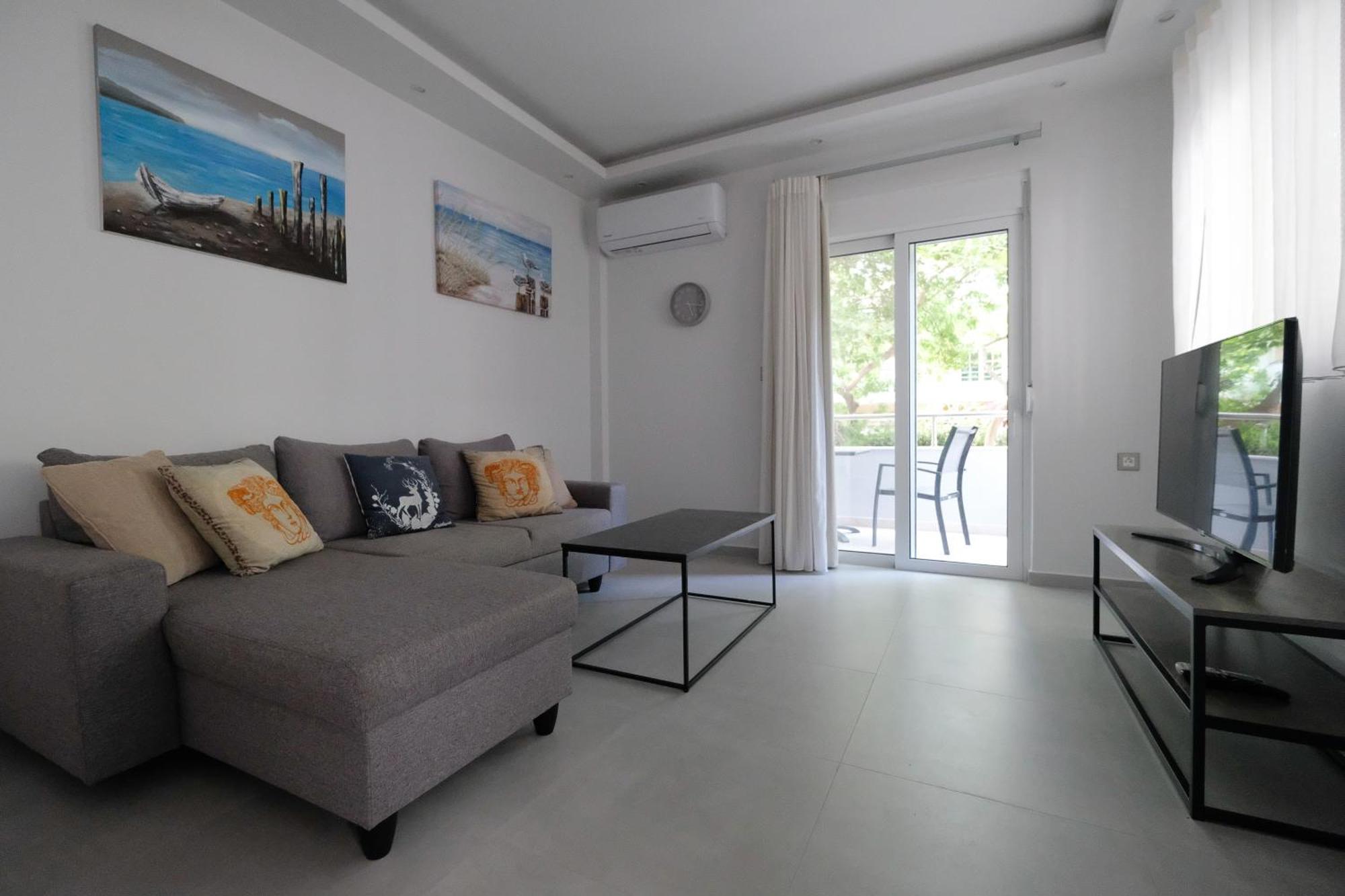 Rhodes Retreat: Modern Comfort In Serene Luxury Rhodes City Exterior foto